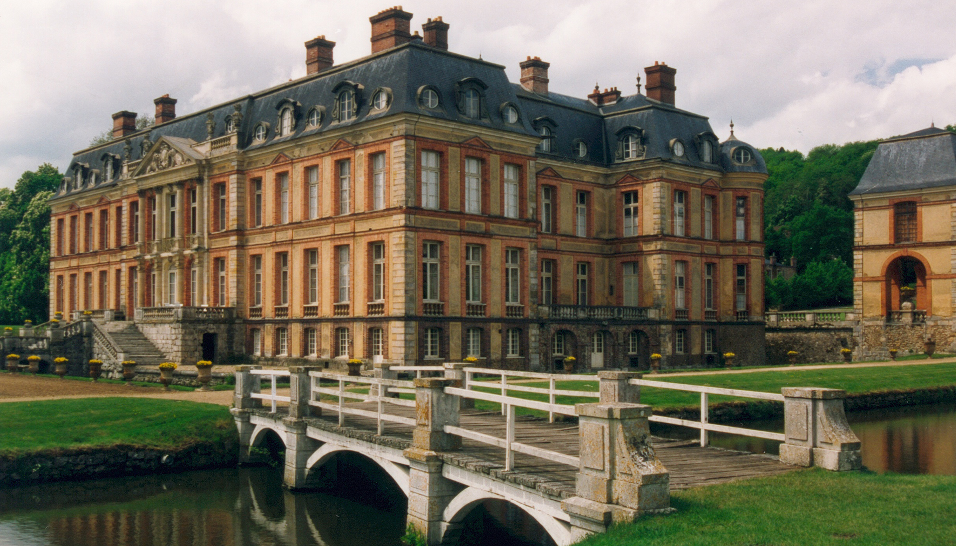 Vallée de Chevreuse-Château de Dampierre